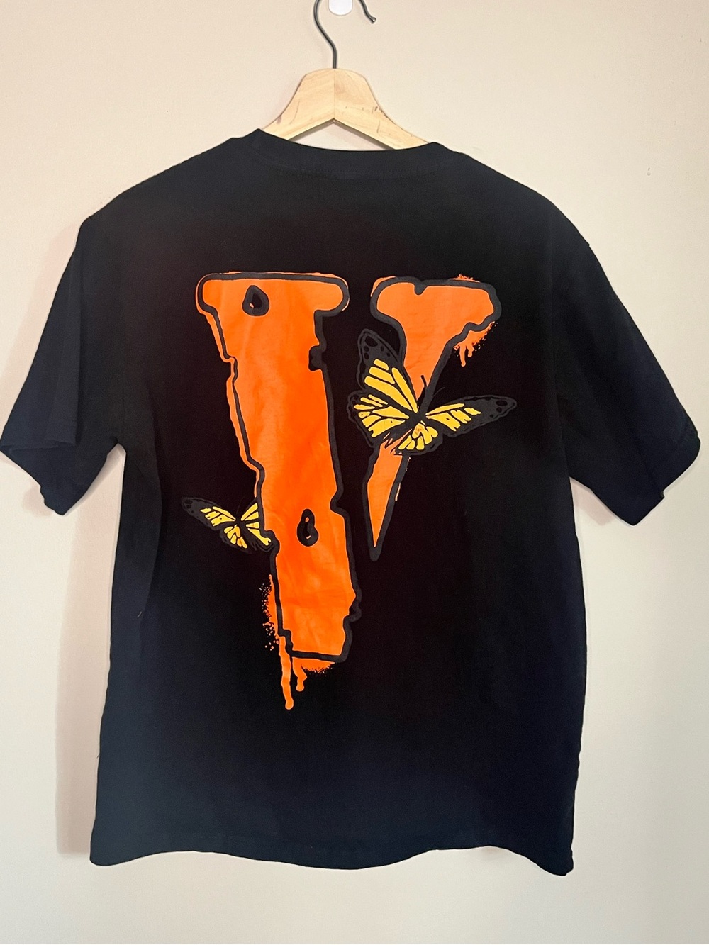 Vlone Legends Tee never say die butterfly V graphic large nwot